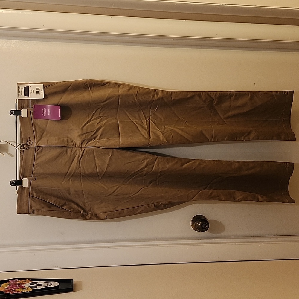 Lee  pants size 16 M length New With tags